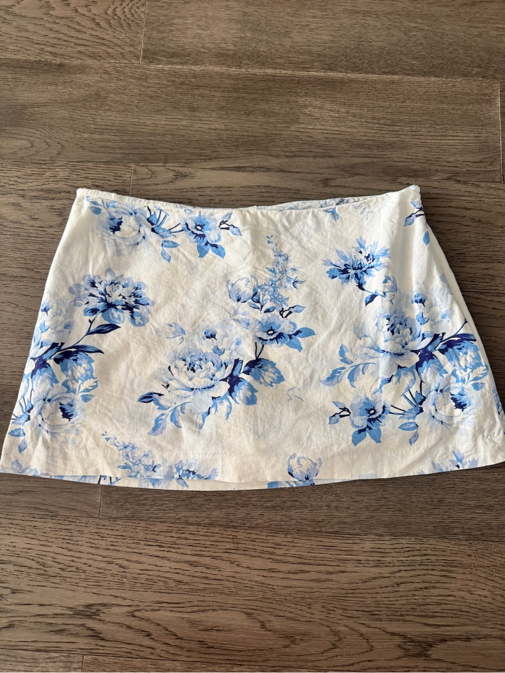Gap Linen Blend Mini Skort